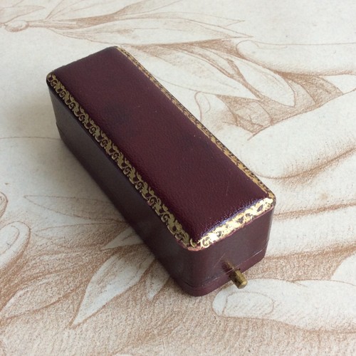 Ecrin bijou ancien - ancien, cuir