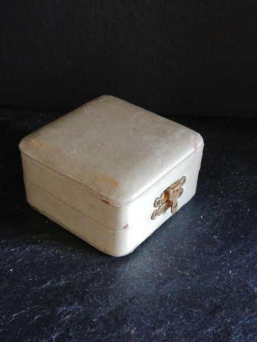 Ancienne boite écrin - ancienne,