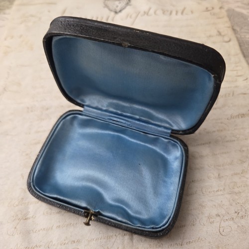 Ecrin boite bijoux - a, ancien